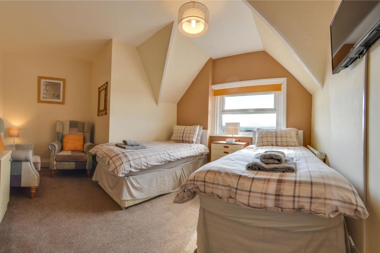 The Whitby Prospect, 2 Bed Apartment With Stunning Views, 2 Mins From Beach Dış mekan fotoğraf